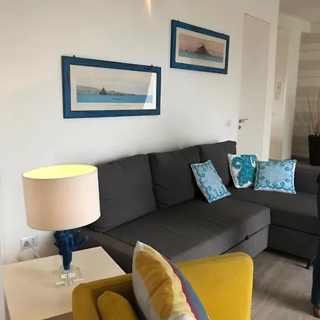 Mazzaro Sea View By Holidays