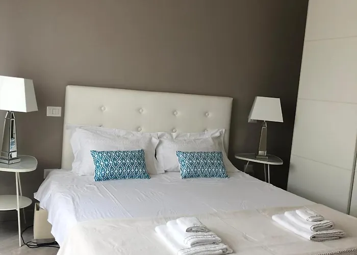 Mazzaro Sea View By Holidays *